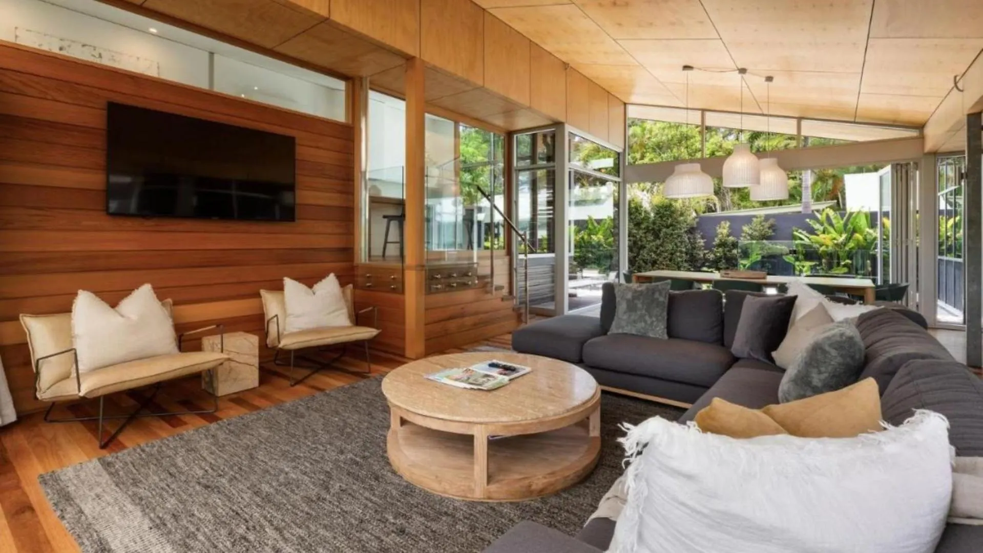 Belongil Sails Villa Byron Bay Australia